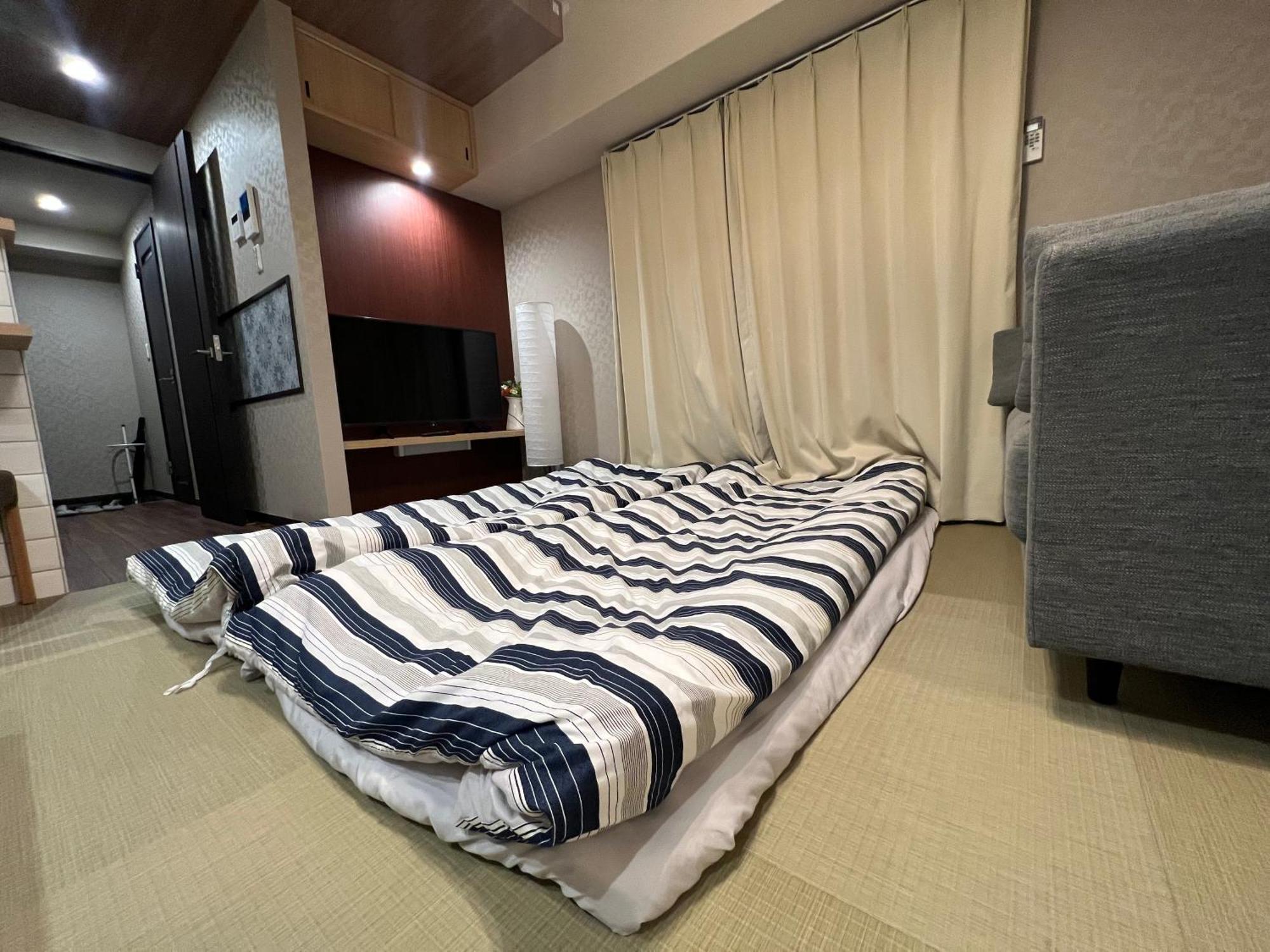 心斎橋-道頓堀の宿 ー南海難波徒歩10分以内 Osaka Buitenkant foto